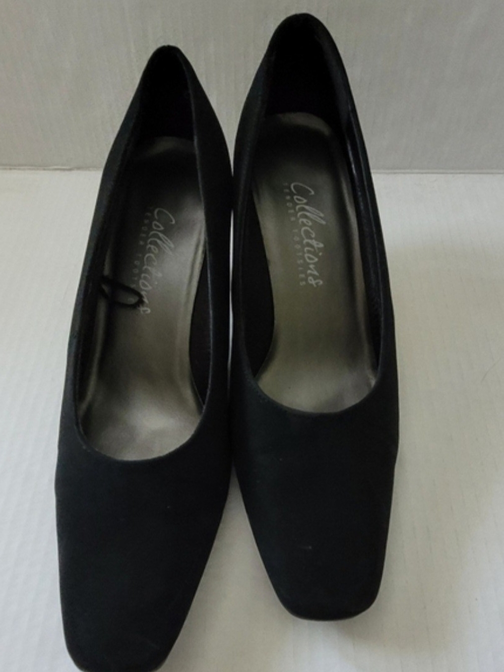 🍁 2/$40 Black Suede Women's Square-Toe Pump